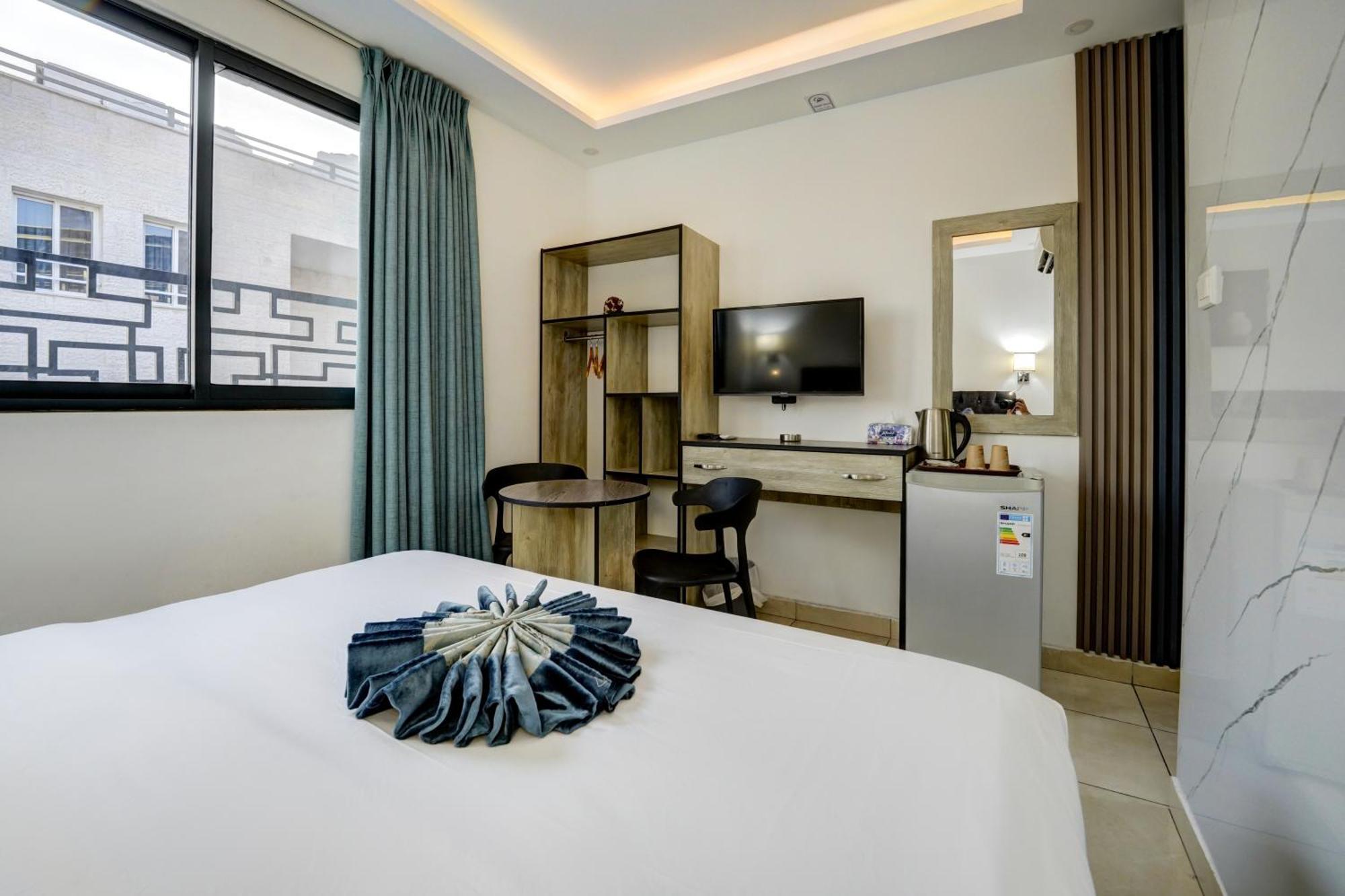 Down Town Hotel Акаба Екстериор снимка