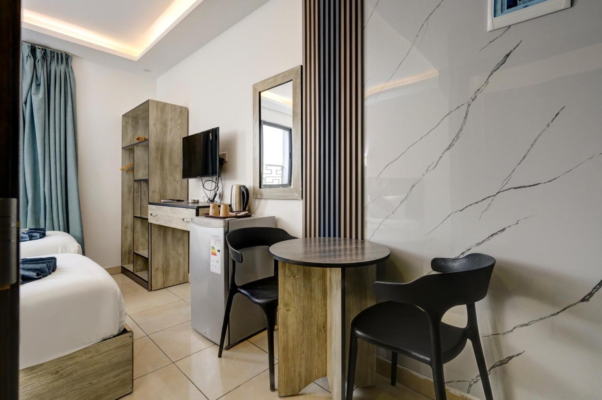 Down Town Hotel Акаба Екстериор снимка